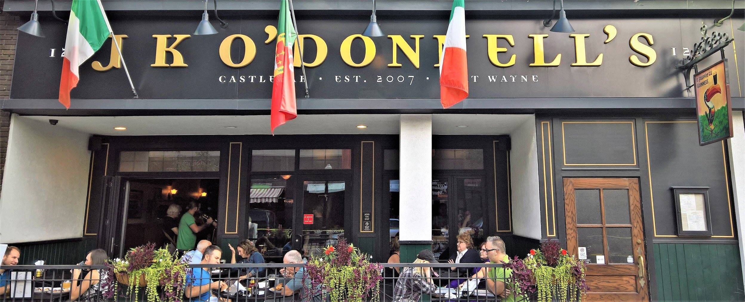 JK O'Donnell's offers outdoor dining.