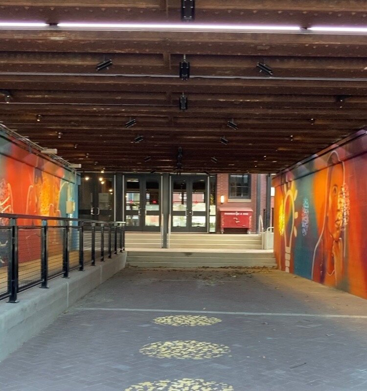 The tunnel leading to Union Street Market.