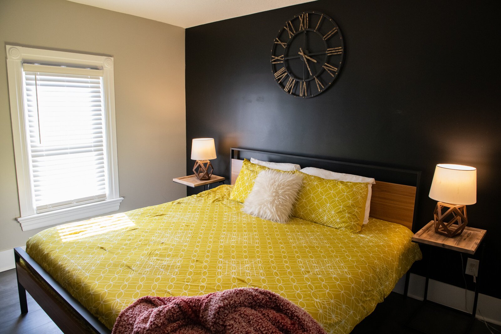 A bedroom on the loft floor.