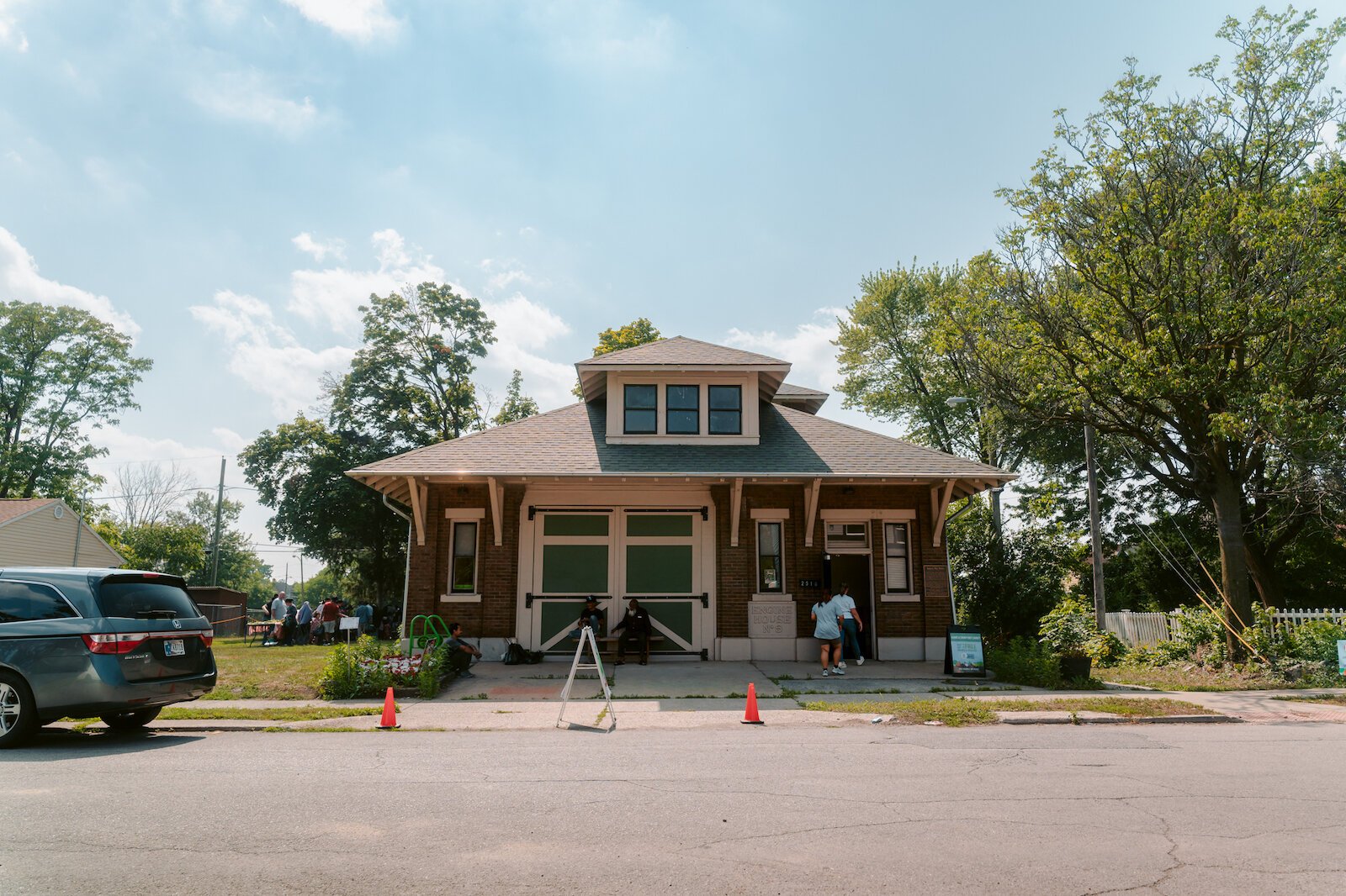 HEAL Farm Markets pop up at the Johnnie Mae Farm in Southeast Fort Wayne on Mondays.