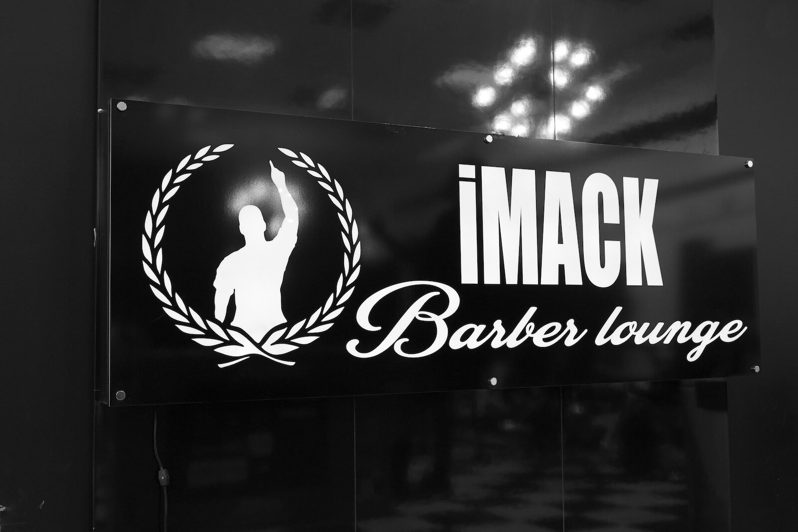 iMack Barber Lounge opened a second location at Glenbrook Square Mall.