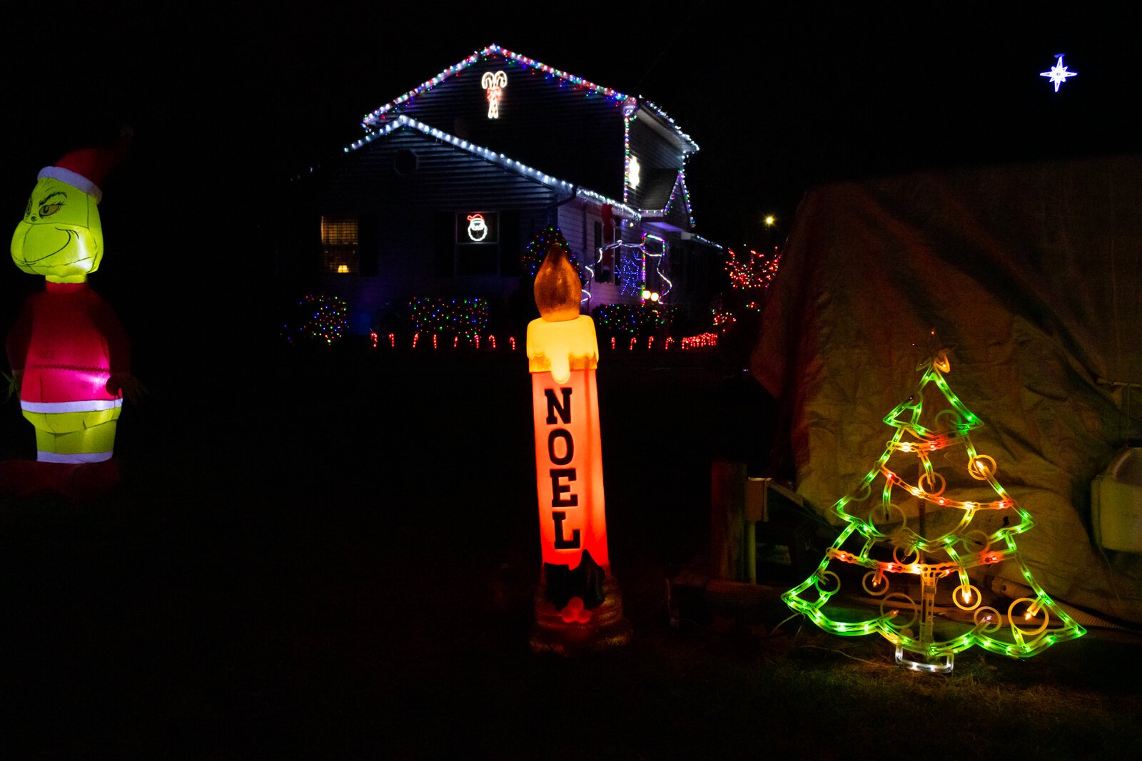 Marilyn Comstock &amp; family’s home is all decked out for Christmas at 3408 Addison Ave.