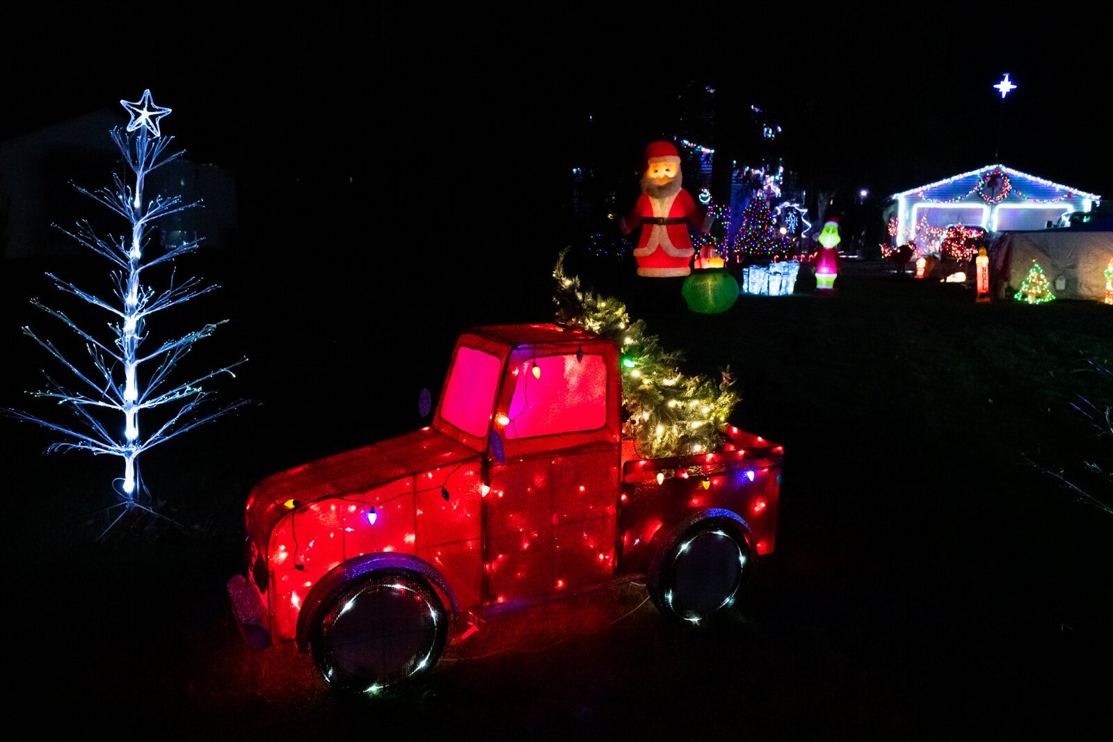 Marilyn Comstock &amp; family’s home is all decked out for Christmas at 3408 Addison Ave.