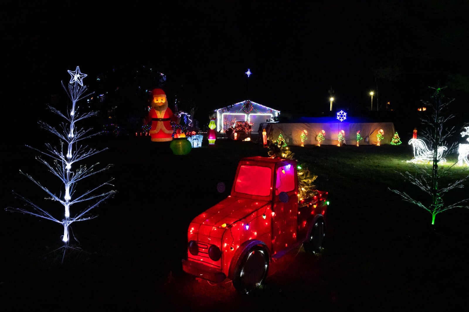 Marilyn Comstock &amp; family’s home is all decked out for Christmas at 3408 Addison Ave.