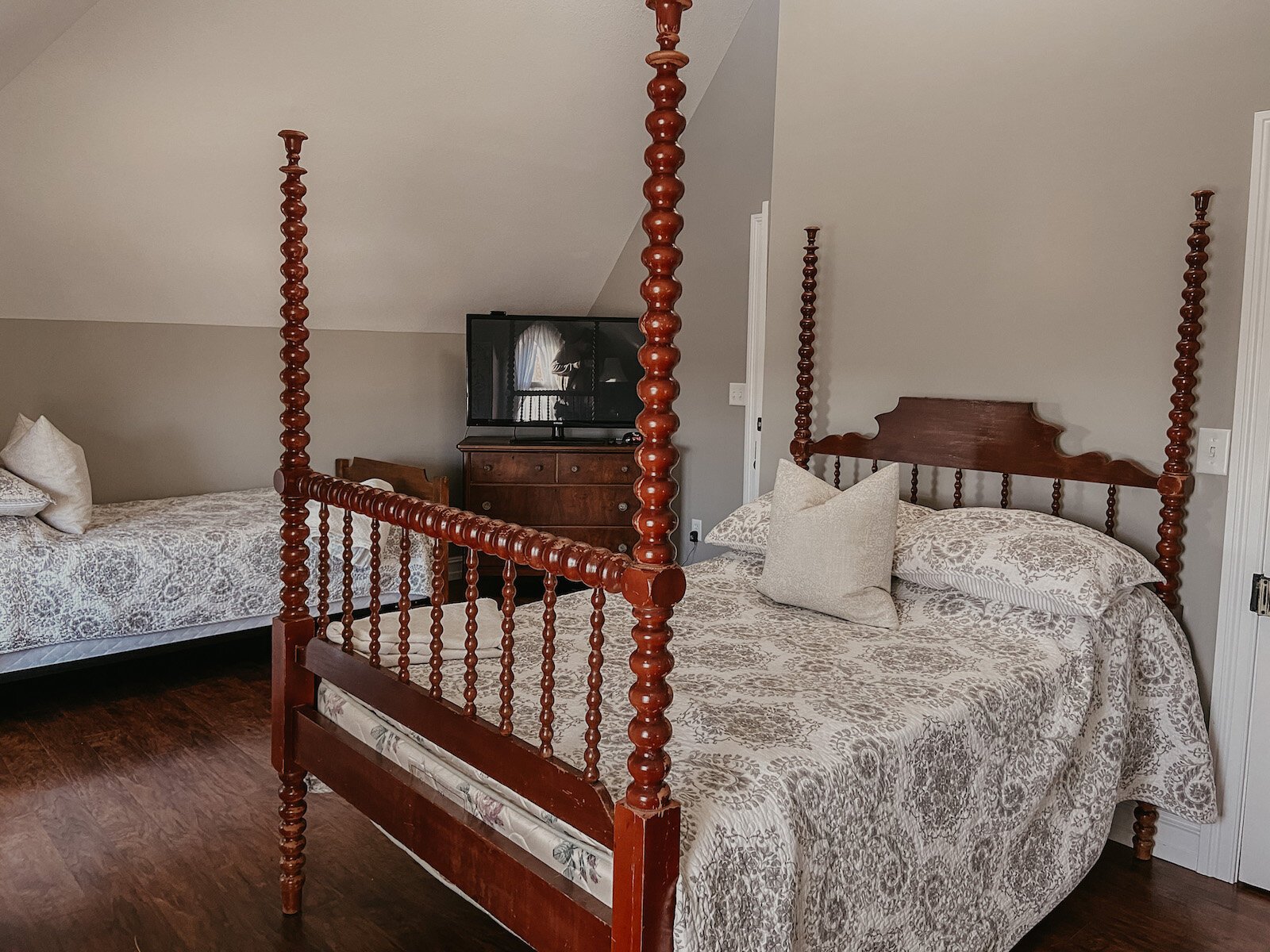 A cozy bedroom at the Clarkson House.