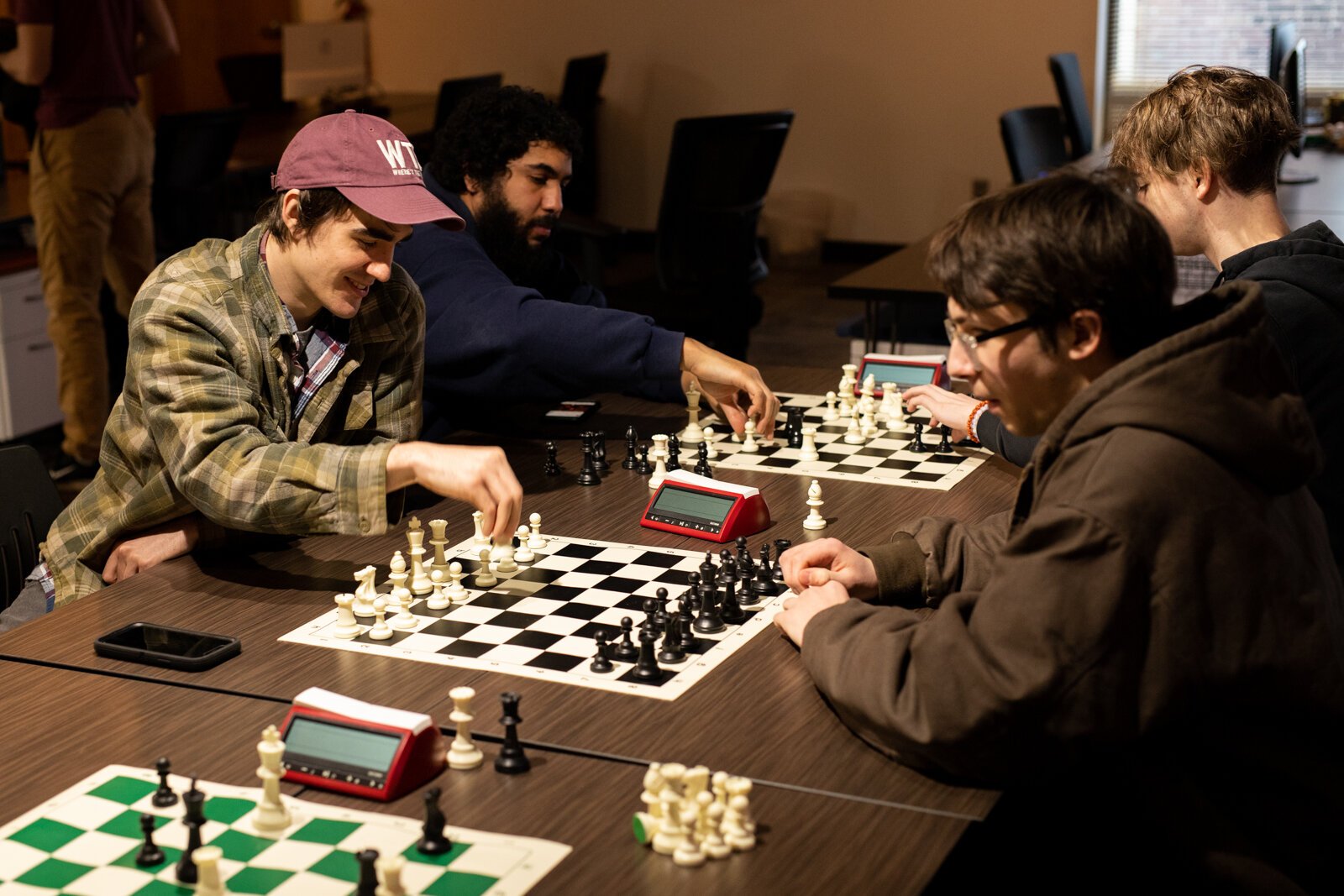 Chess meets in Fort Wayne are building community bonds during pandemic times.