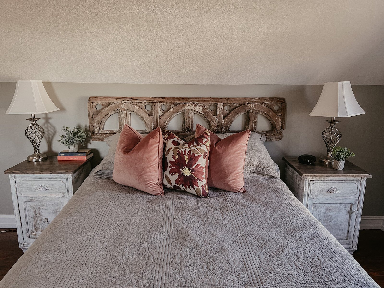 A cozy bedroom at the Clarkson House.