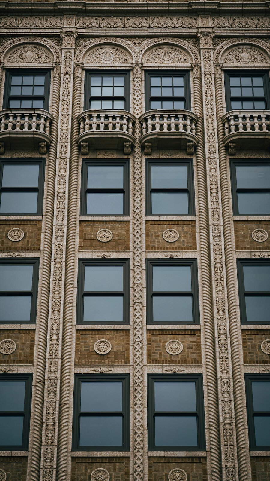 Details on the Embassy Theatre.