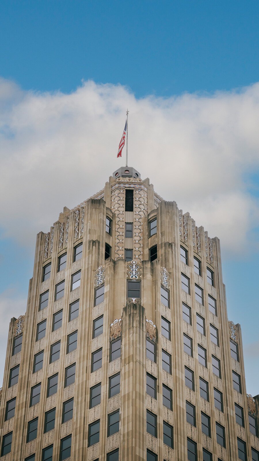 The Lincoln Bank Tower