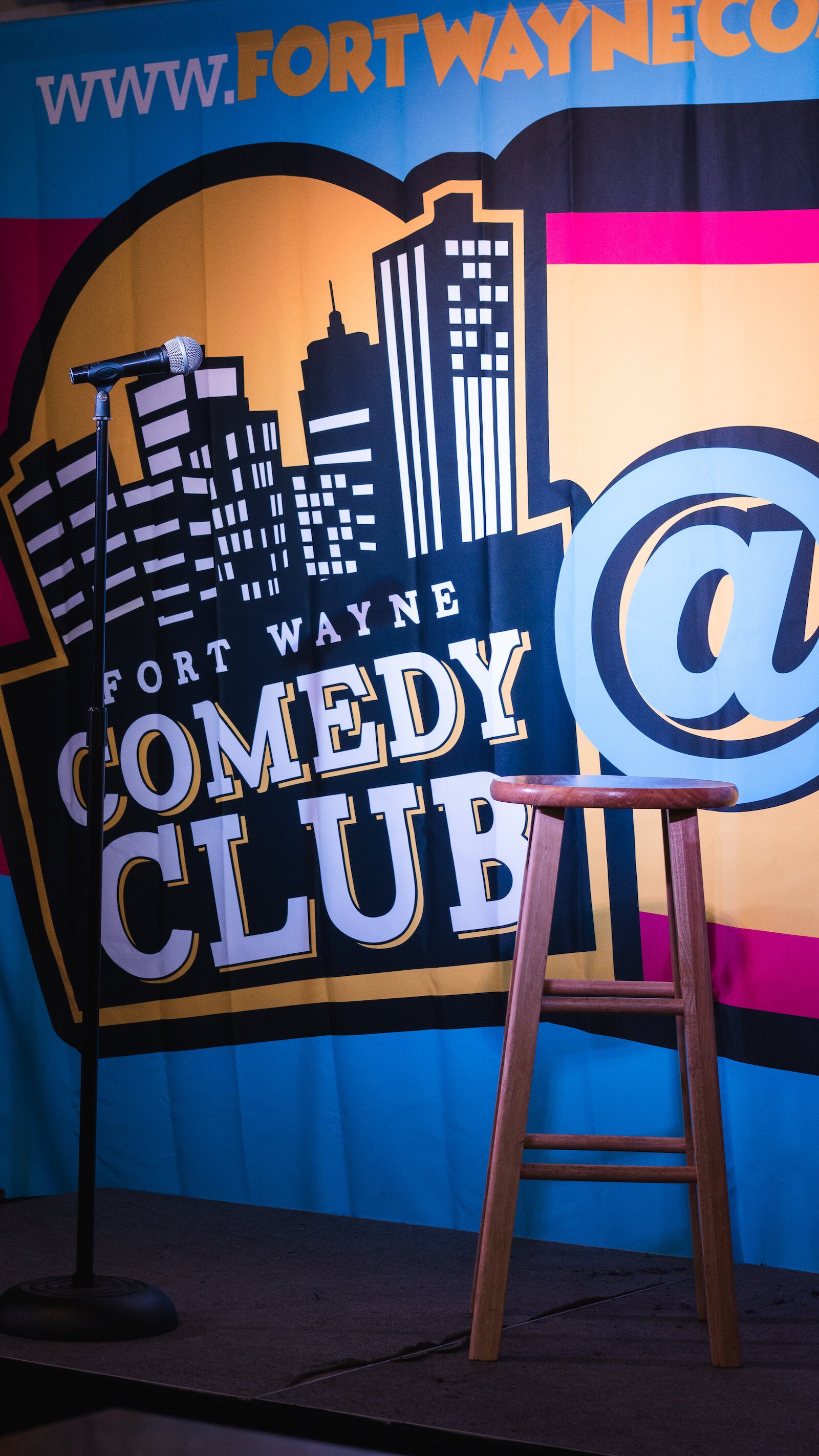 The stage at The Fort Wayne Comedy Club.