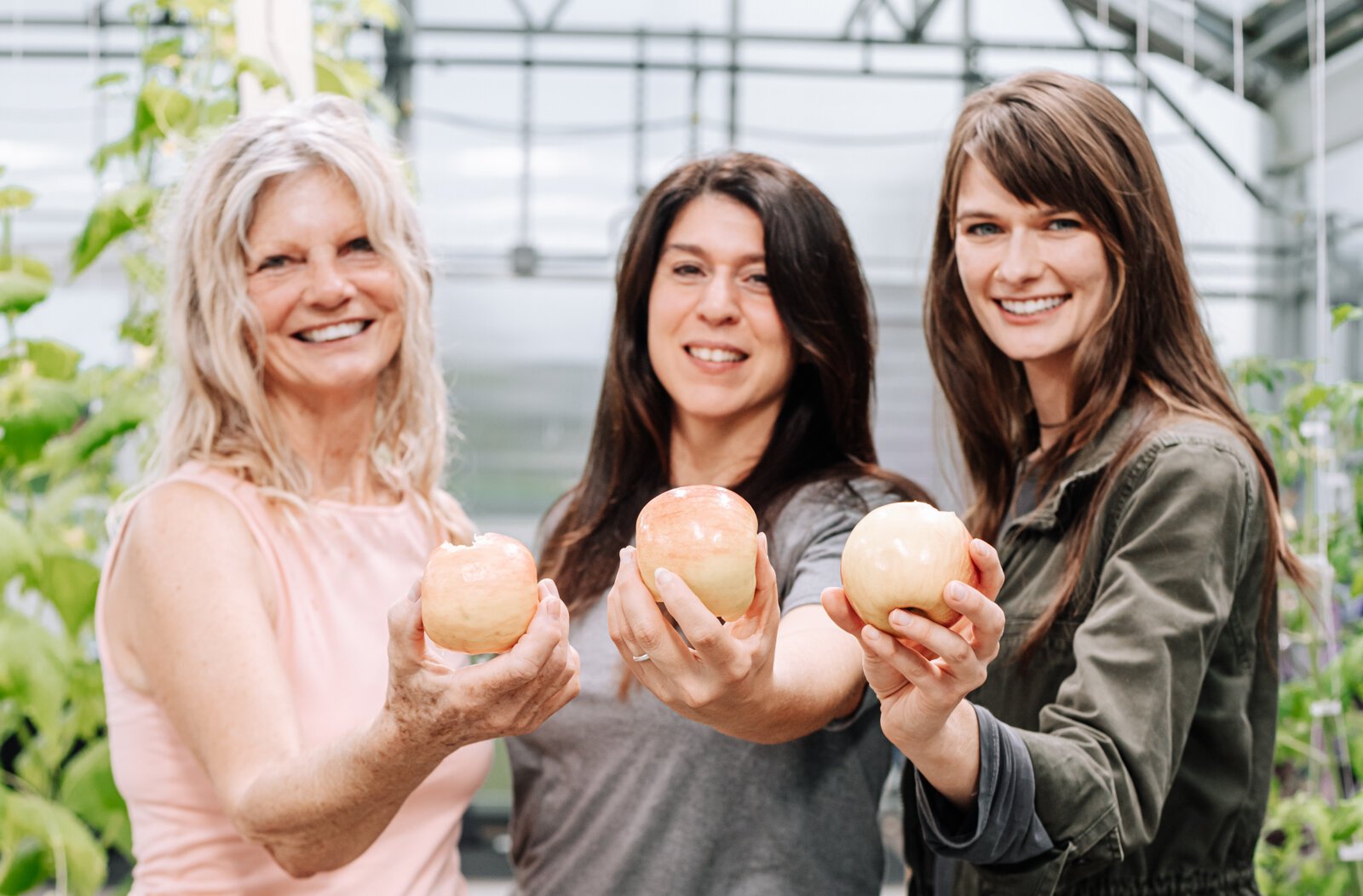 The Northeast Indiana Farm to School team participated in the national Great Apple Crunch in October as part of their Harvest of the Month program to encourage healthy eating among K-12 students.