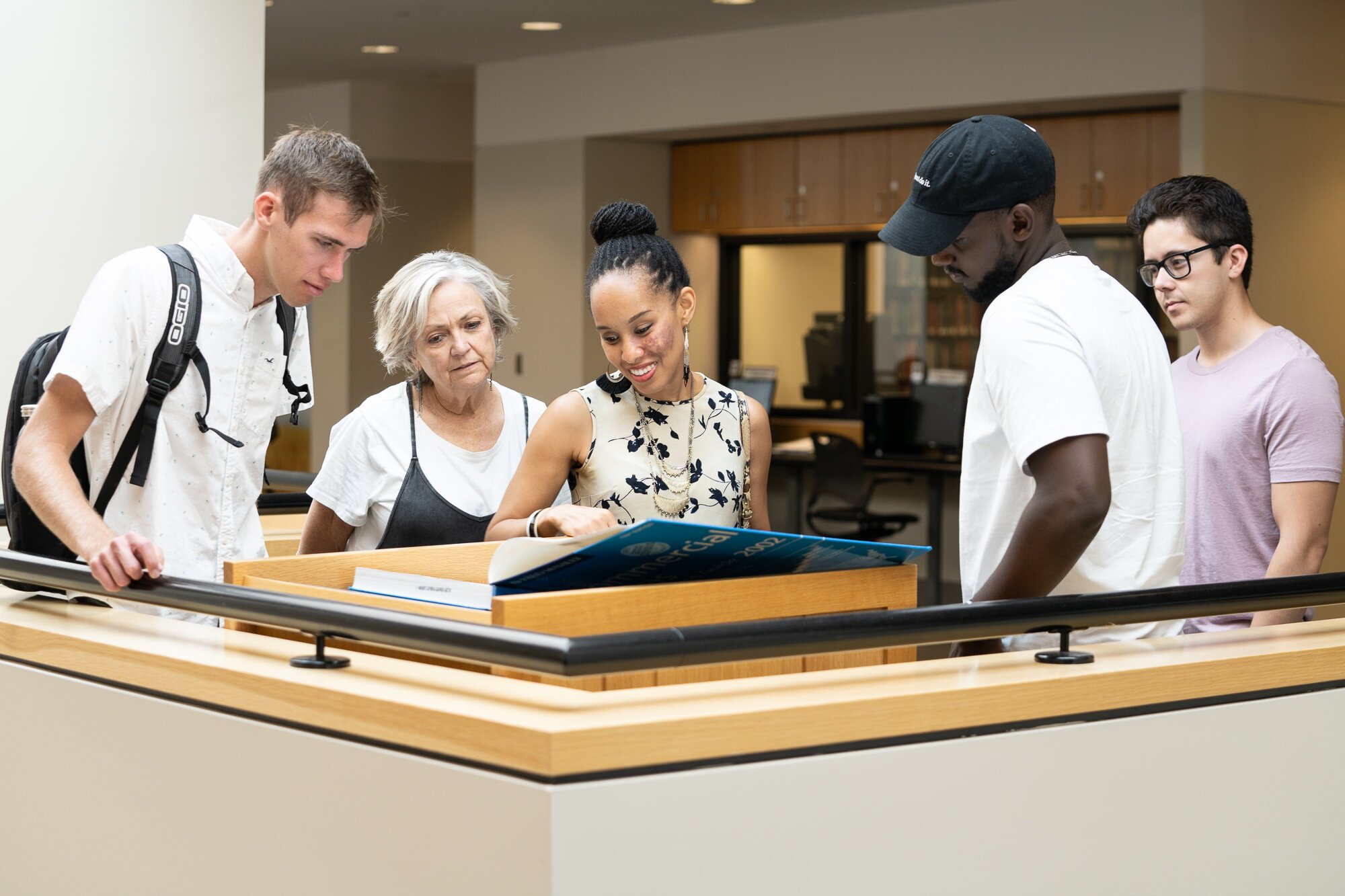 Library patrons explore the Genealogy Center.