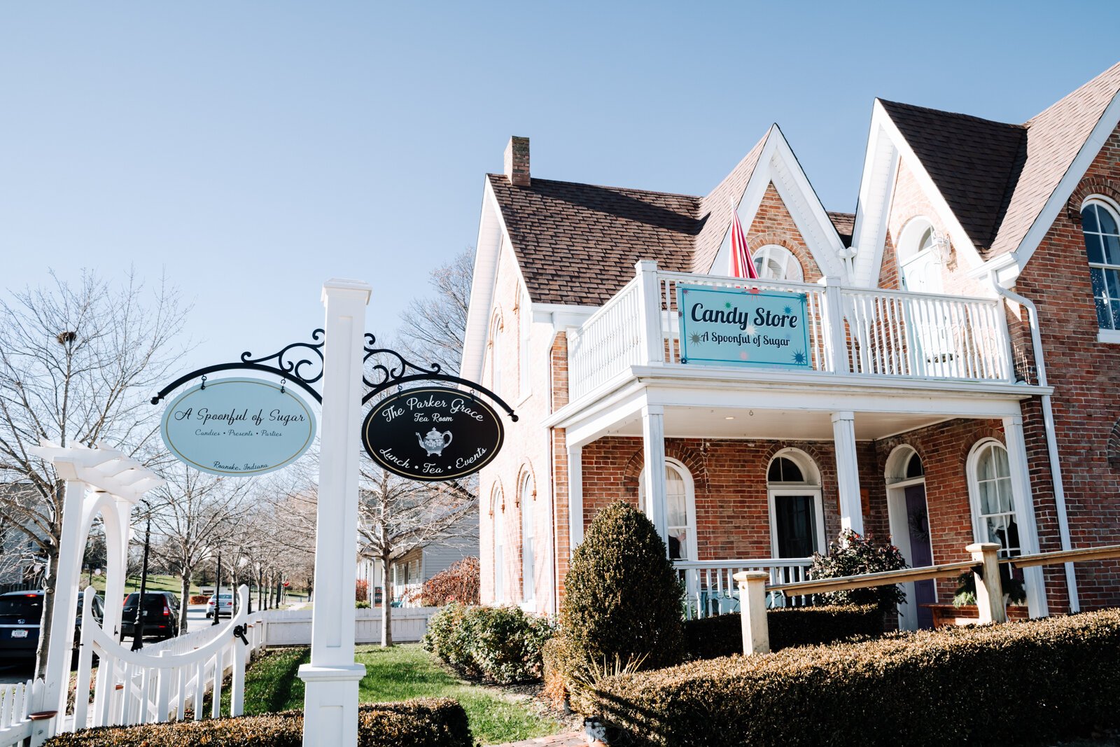 A Spoonful of Sugar is located at 138 1st Street in Roanoke.