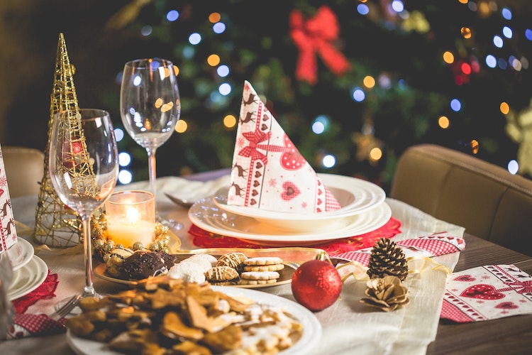 Holiday meals can be a large source of food waste.