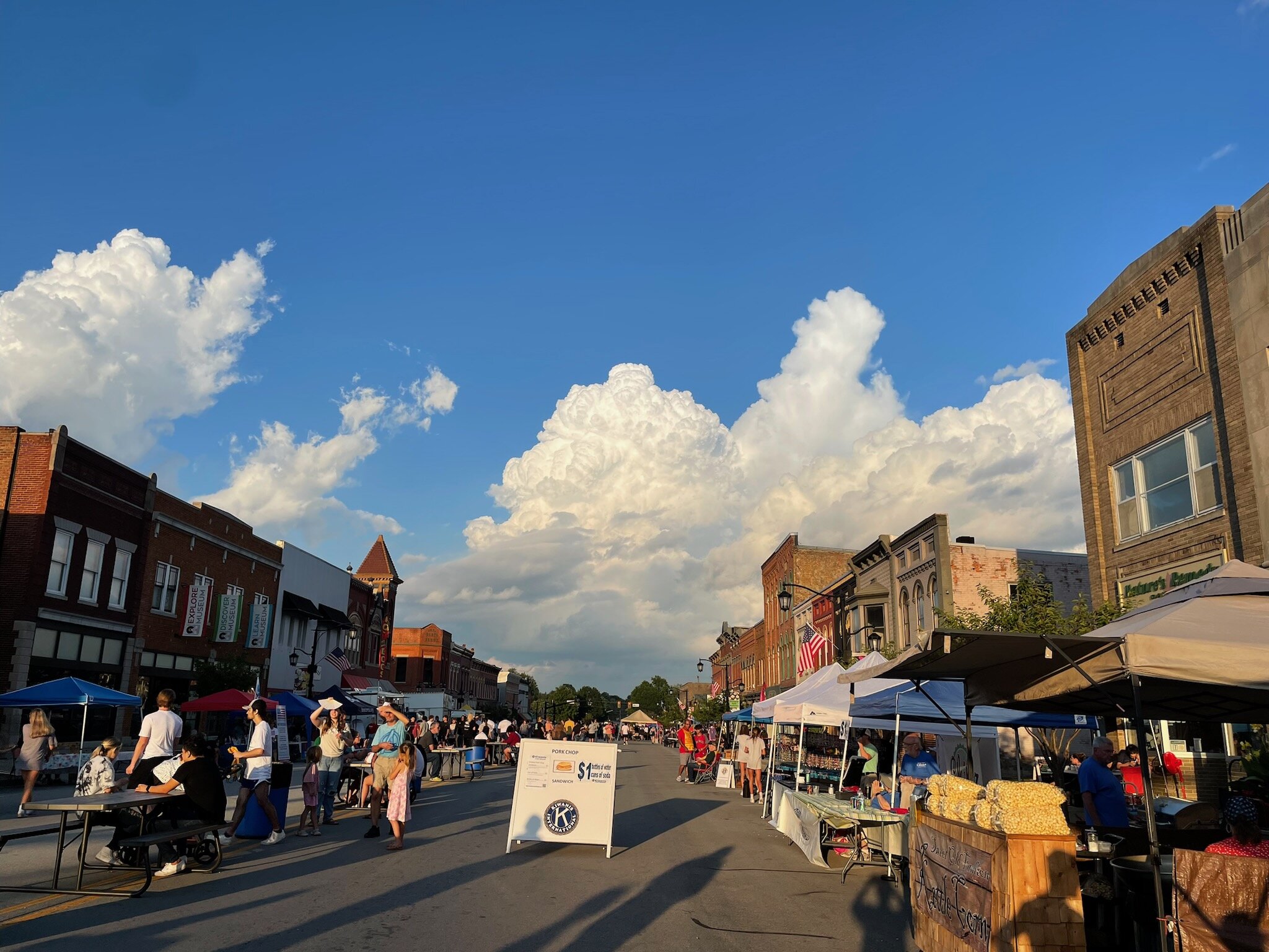 2nd Fridays, North Manchester