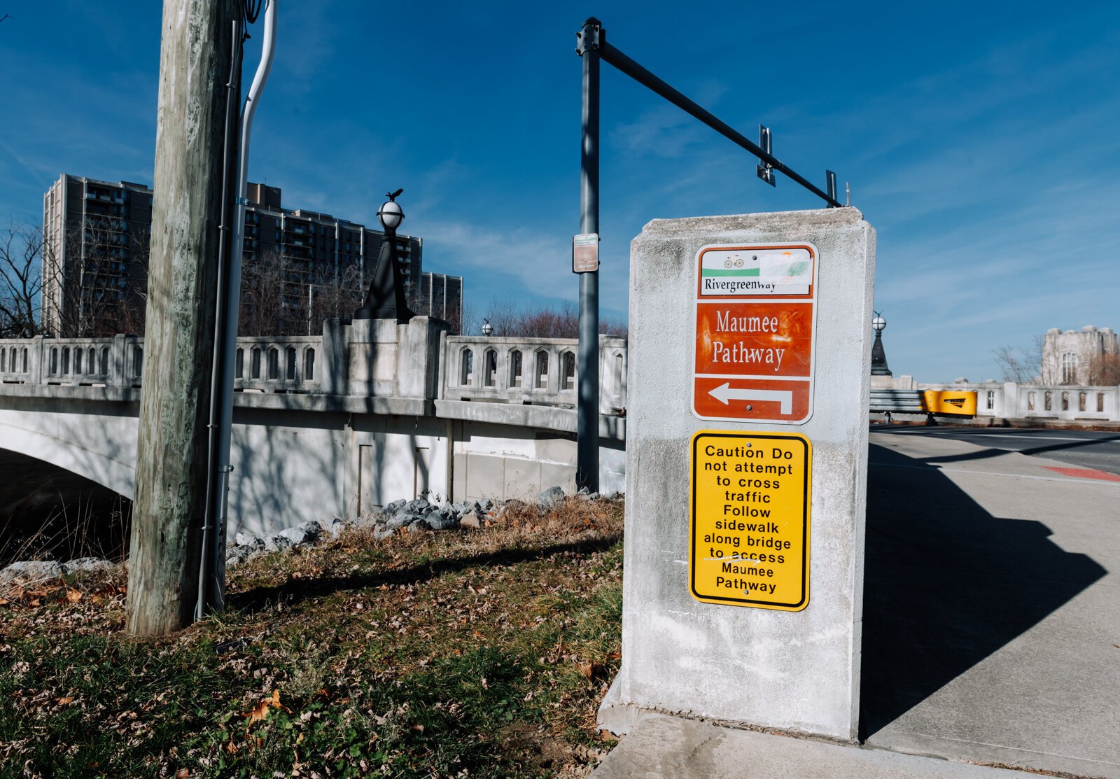 A caution sign on the bridge at the Saint Joe Boulevard and Columbia Avenue.