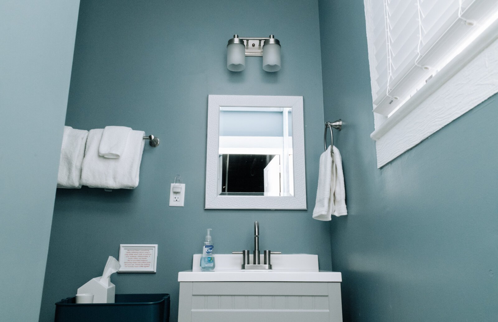 The bathroom at the Riverfront Retreat Airbnb.