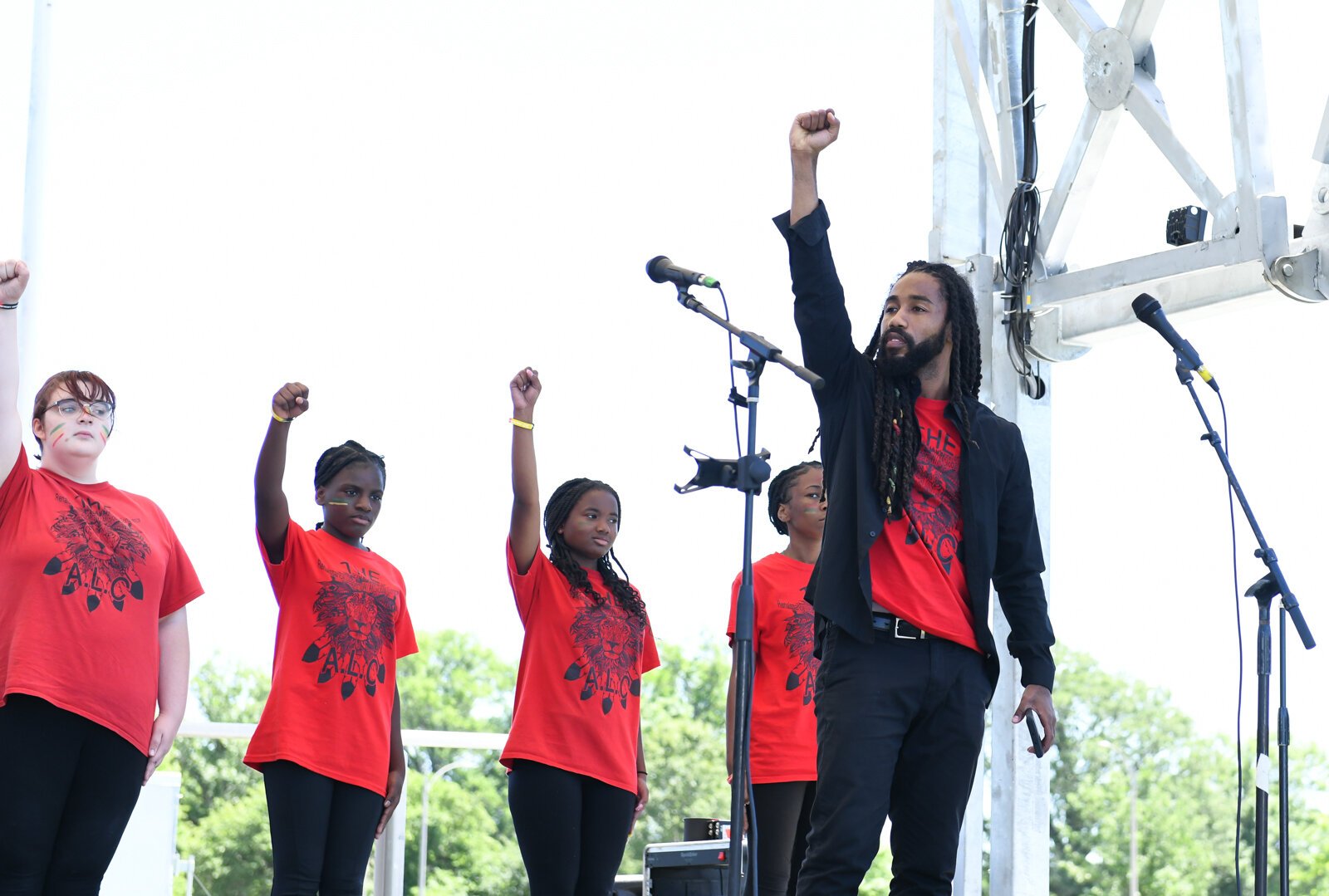 Adrian Curry with The Art Leadership Center speaks during the Juneteenth Macknificent Freedom Fest at McMillen Park on June 18, 2022.