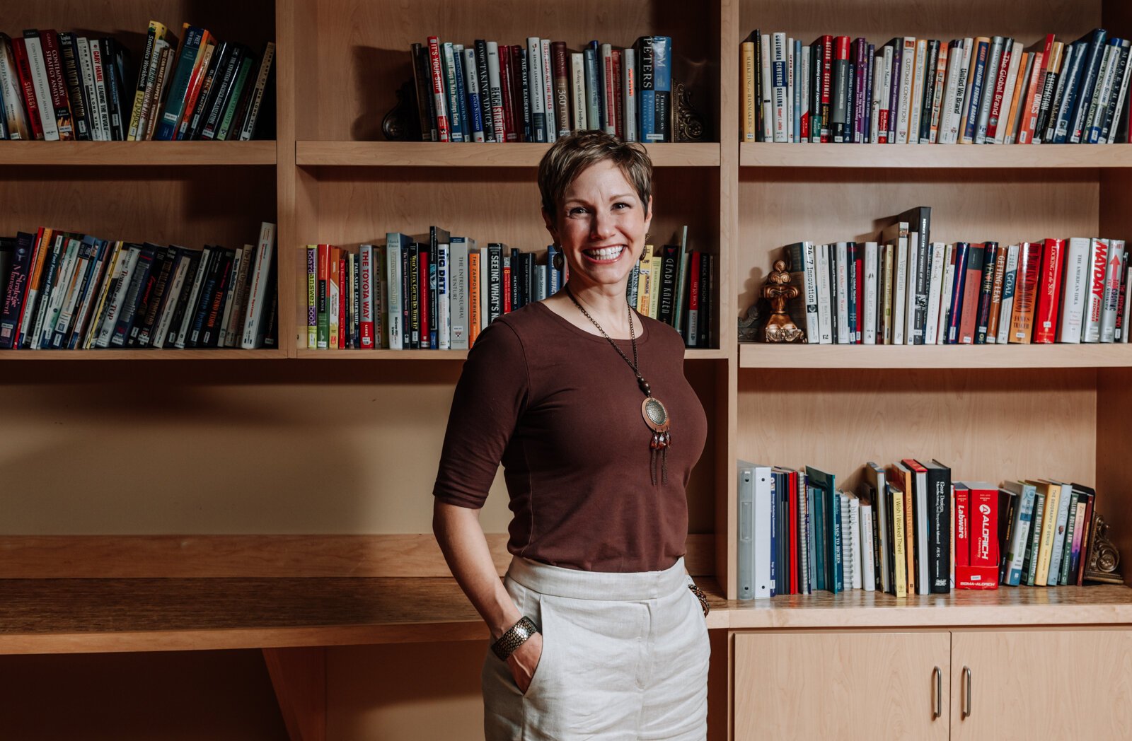 Portrait of Leslee Hill, Program Director at WEOC Women's Business Center at the Northeast Indiana Innovation Center.