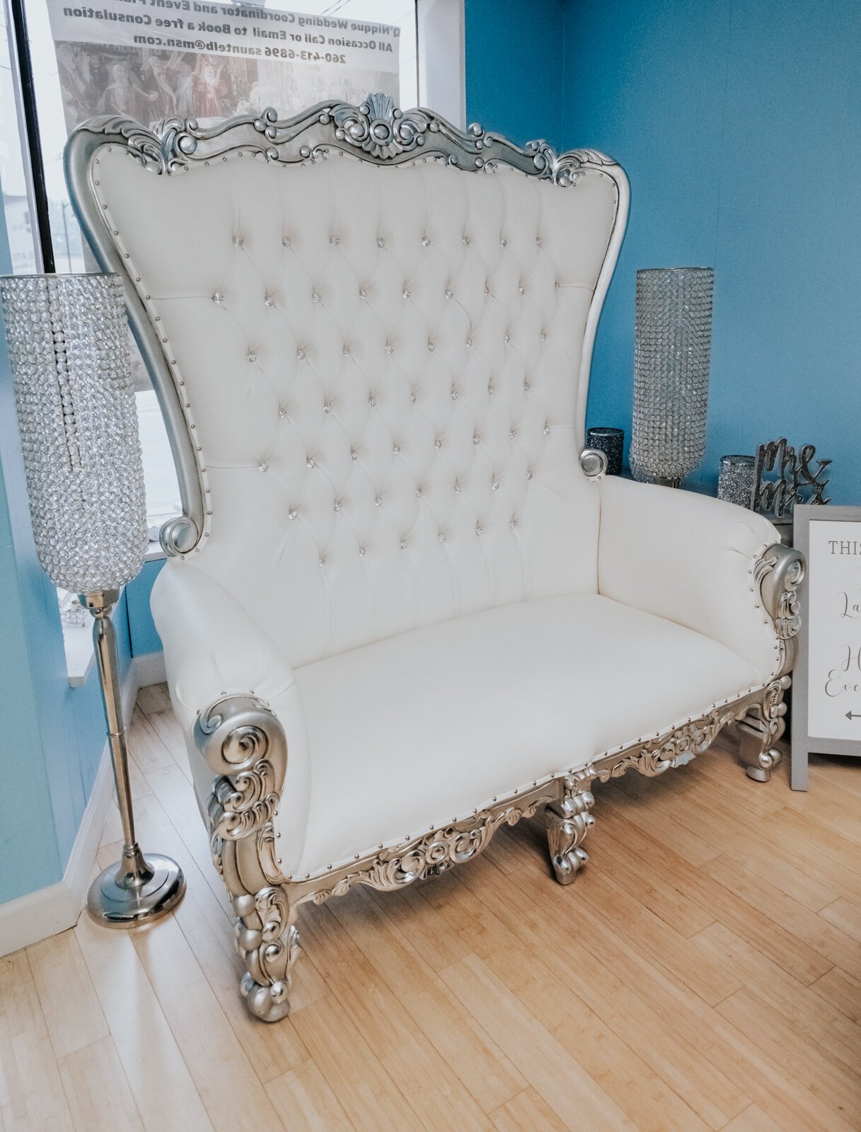 Wedding decor set up by Sauntel Bennett-Totten for a client at Q'Niqque Wedding Coordinator and Event Planning.