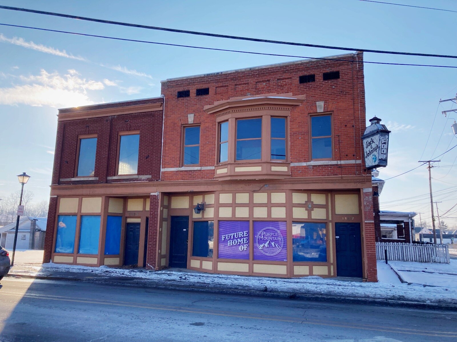 Renovation continues at the Jack & Johnny’s building at 1137 N. Wells St. owned by Purple Mountain Cheesecakes and Desserts.