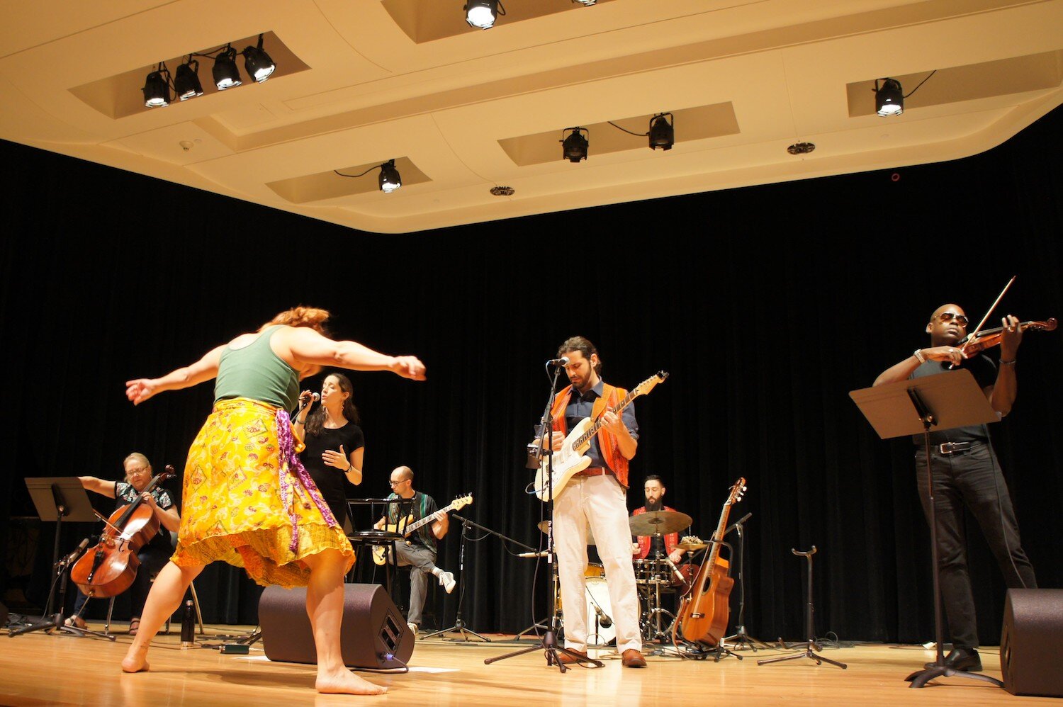 Kelsi Lee and Cote Godoy of KelsiCote perform with their Amig@s in Fort Wayne.