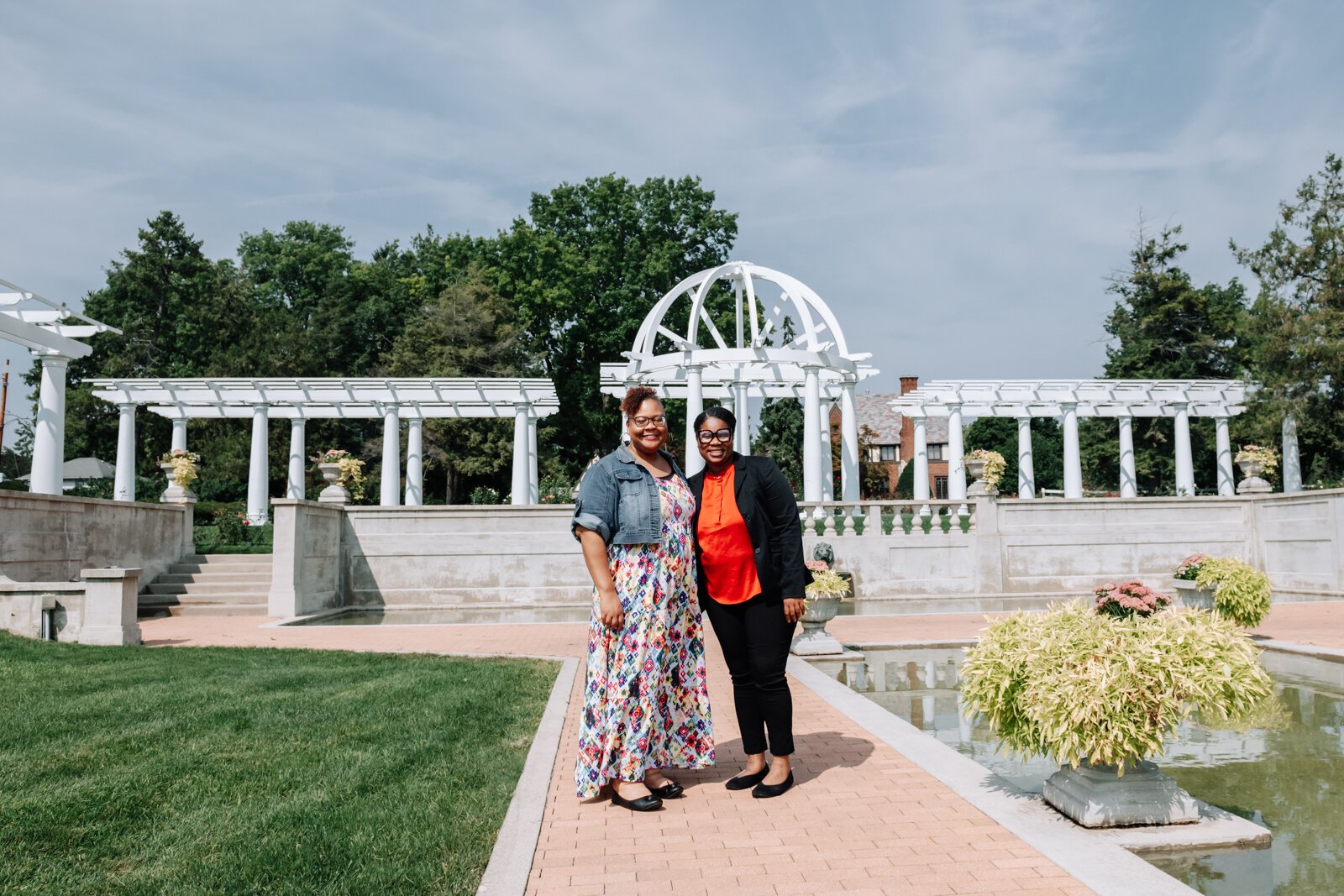 LaQueisha Brown, right, and Myla Rogers, left, catch up with one another at Lakeside Park.