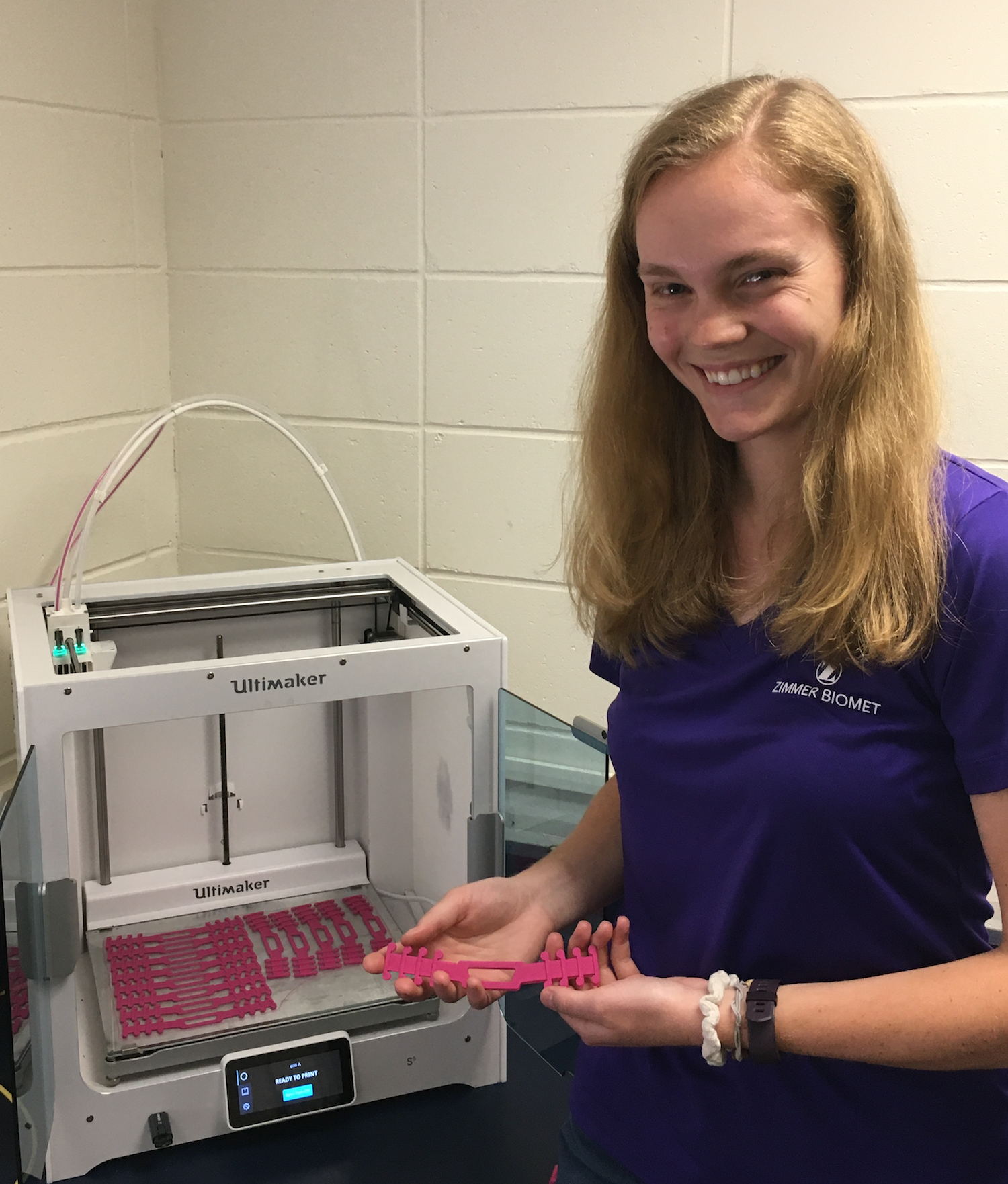 Erin Lawhon and other Grace College students are 3D printing ear guards for frontline workers wearing COVID-19 masks.