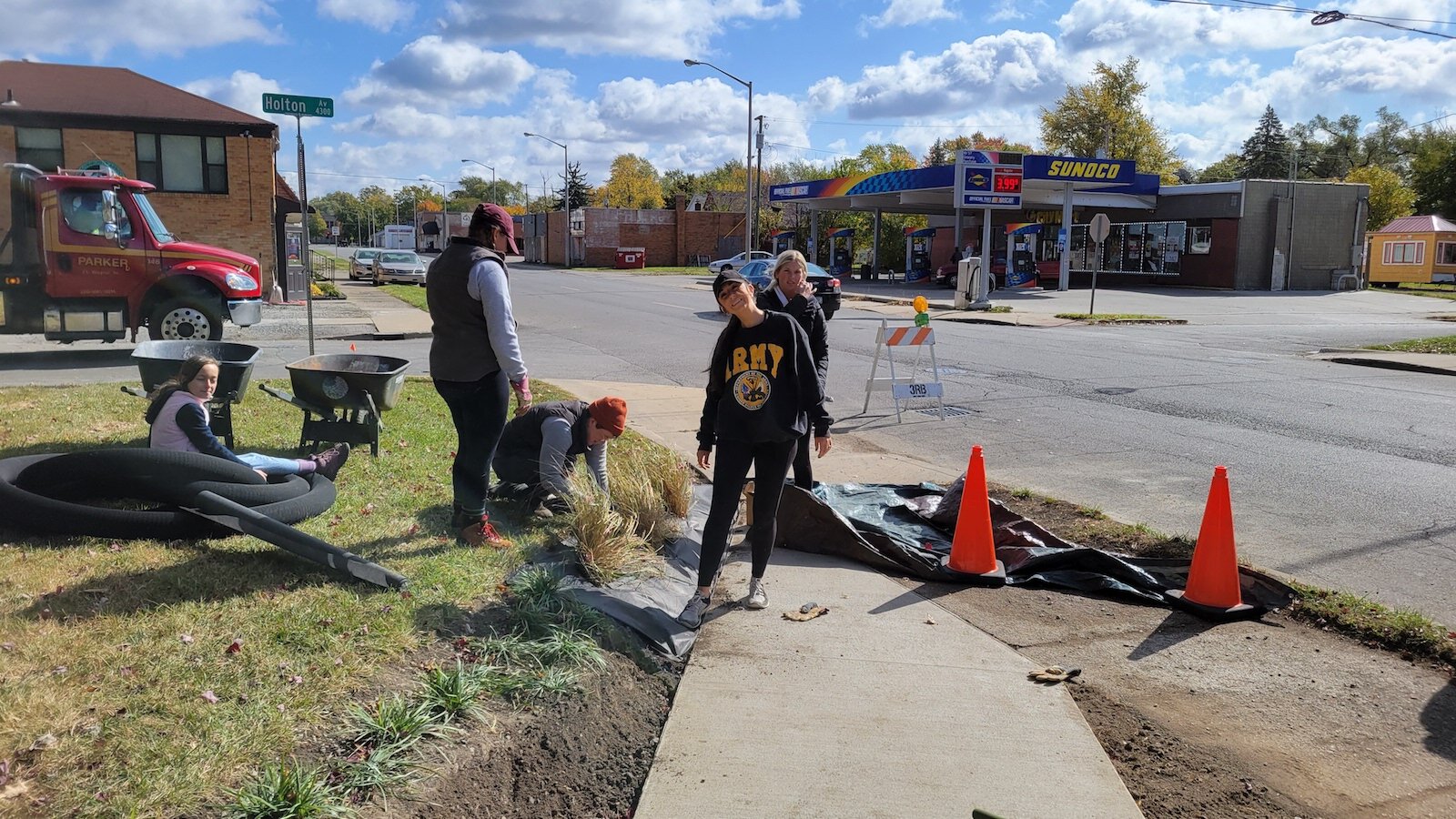 Design Collaborative's team worked with the Oxford Community Association in South East Fort Wayne to turn some underutilized land into a small resting place for residents.