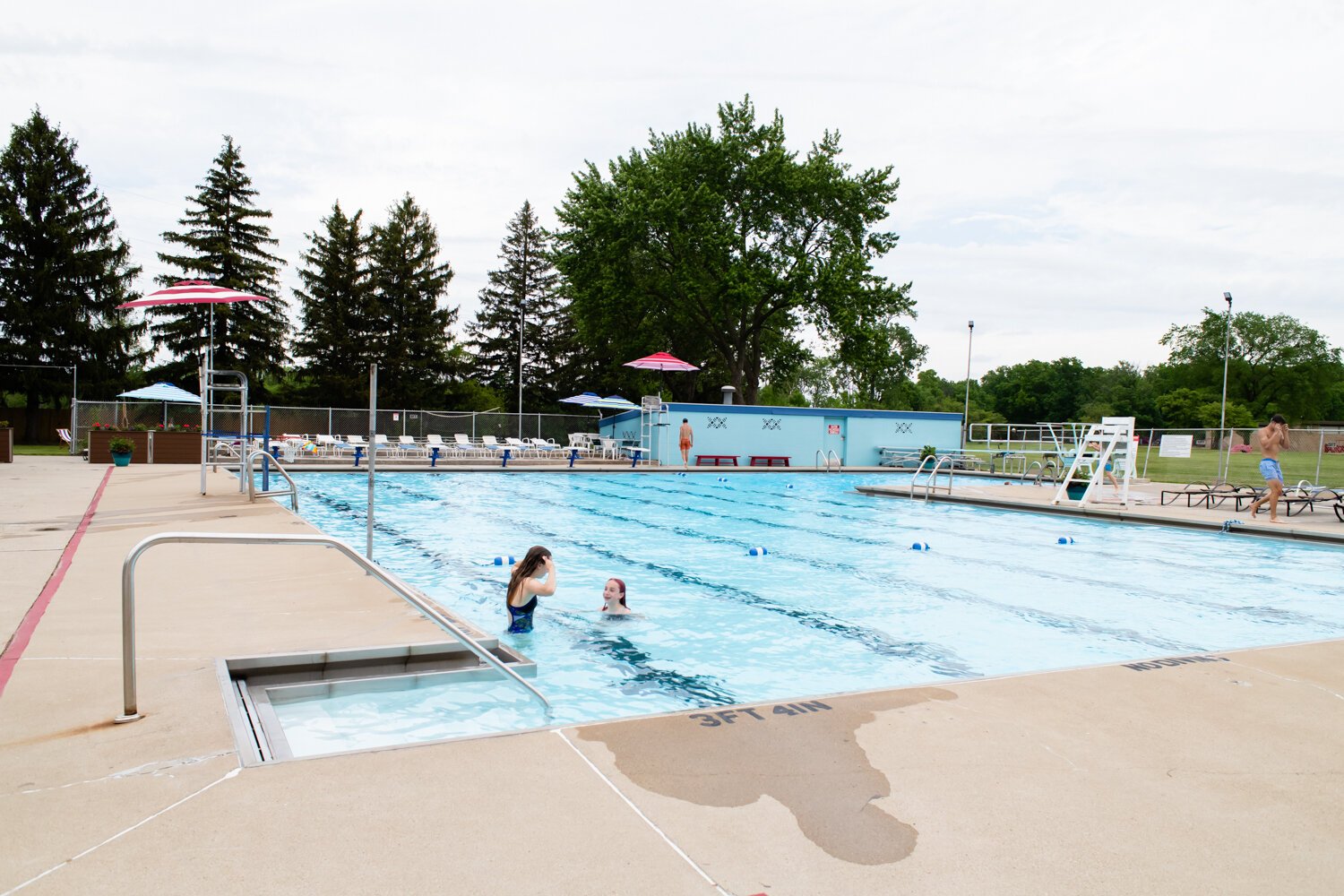 Children of Poco Pool board members enjoy a sneak preview to the 2021 season. 