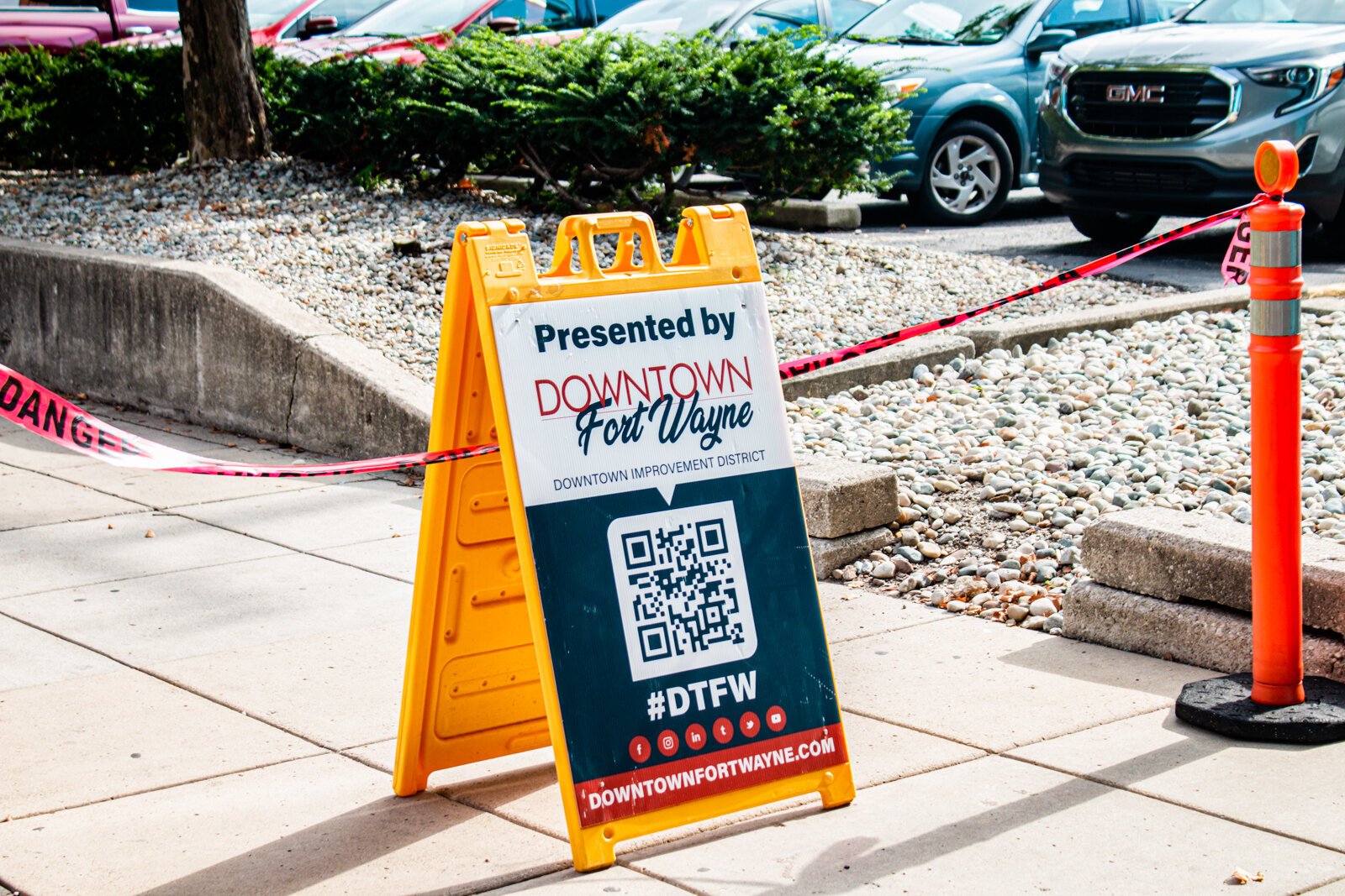 Downtown Fort Wayne helps residents access Downtown parking maps.