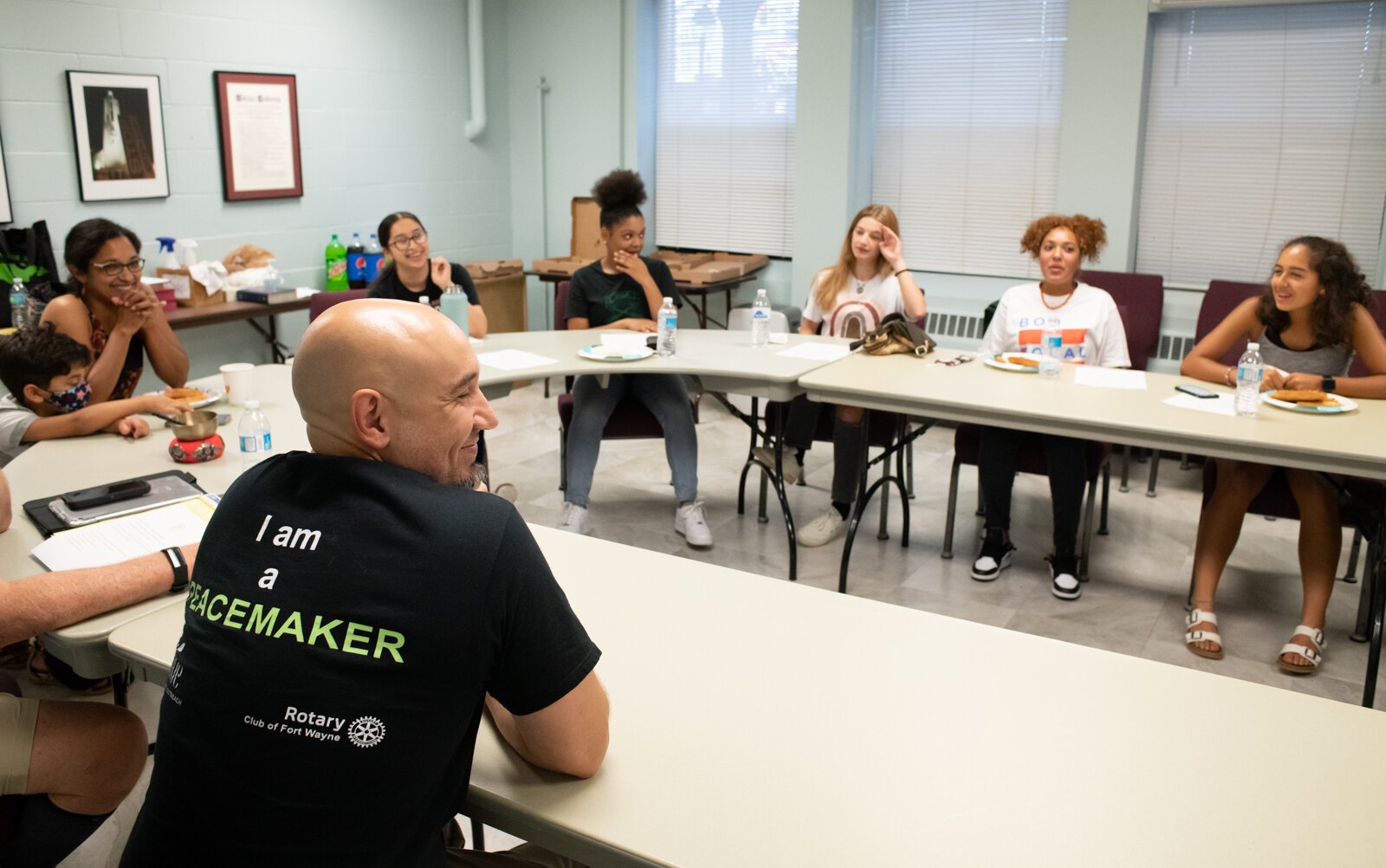 Peacemaker Academy director Angelo Mante leads the meeting at First Wayne St. United Methodist Church on August 22.