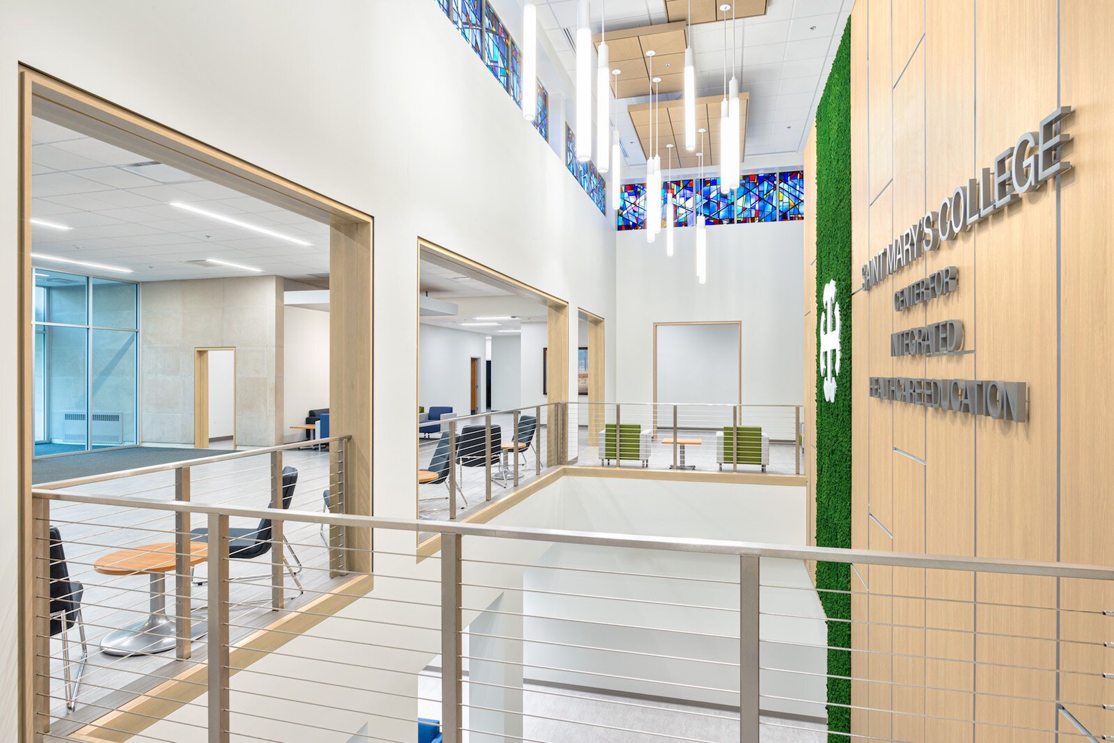 The Saint Mary’s Regina Hall Center for Integrative Healthcare Education incorporates people-focused design ideas, such as natural light, biophilic design, and acoustical separation.