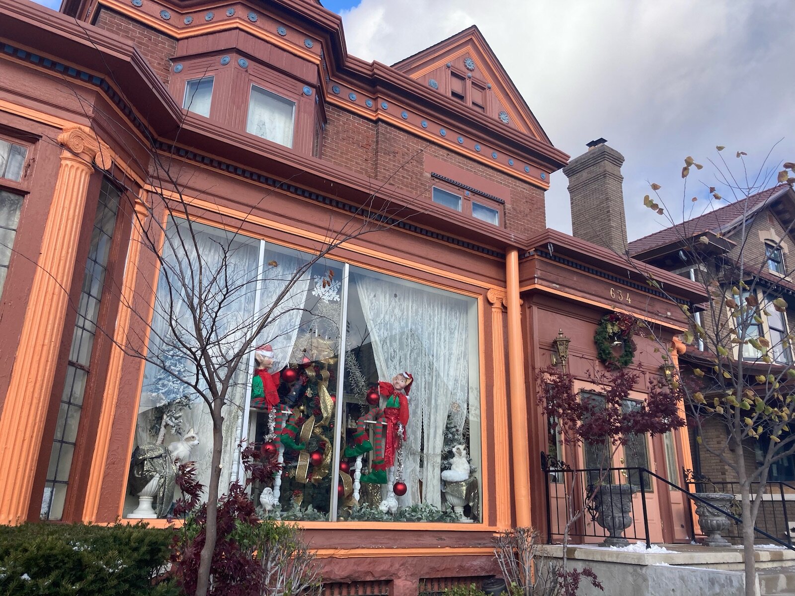 Sharon’s Victorian House of Gifts has an assortment of vintage and handcrafted items.