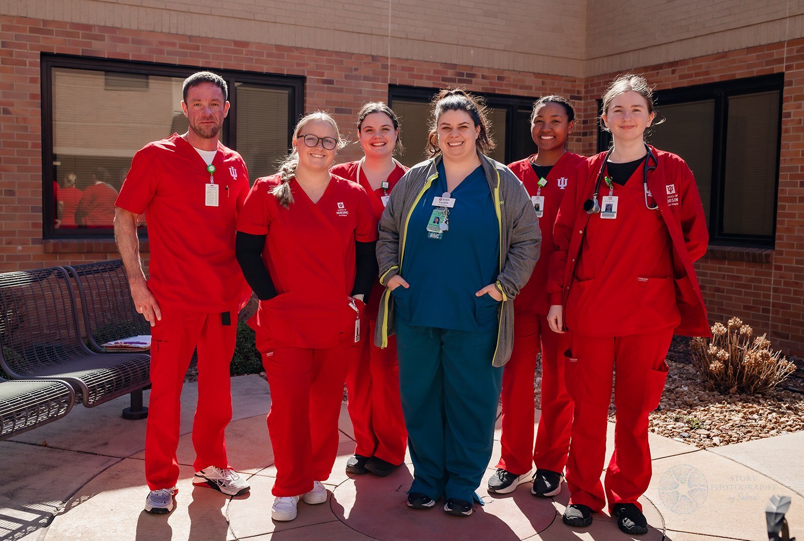 Parkview Nurse and Indiana University Fort Wayne Instructor Roni Elliott with IUFW nursing students.