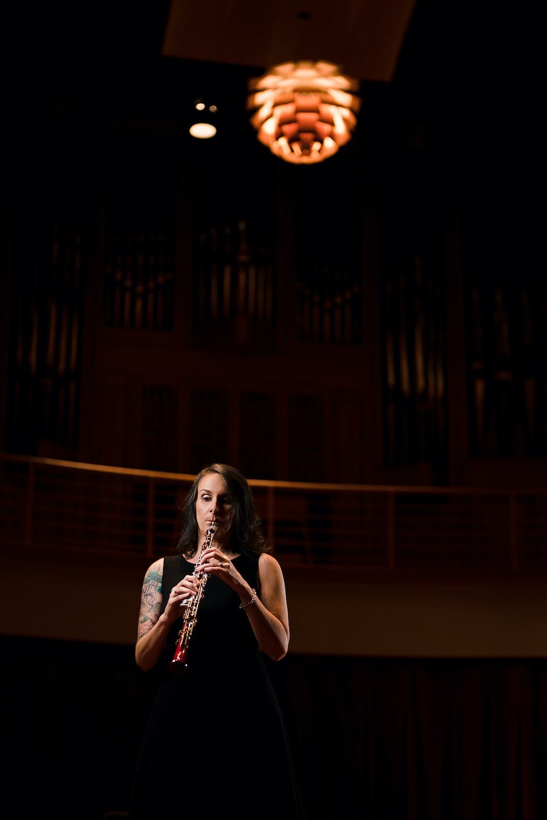 Susab Tonkiewicz plays an oboe made by Fox Products.