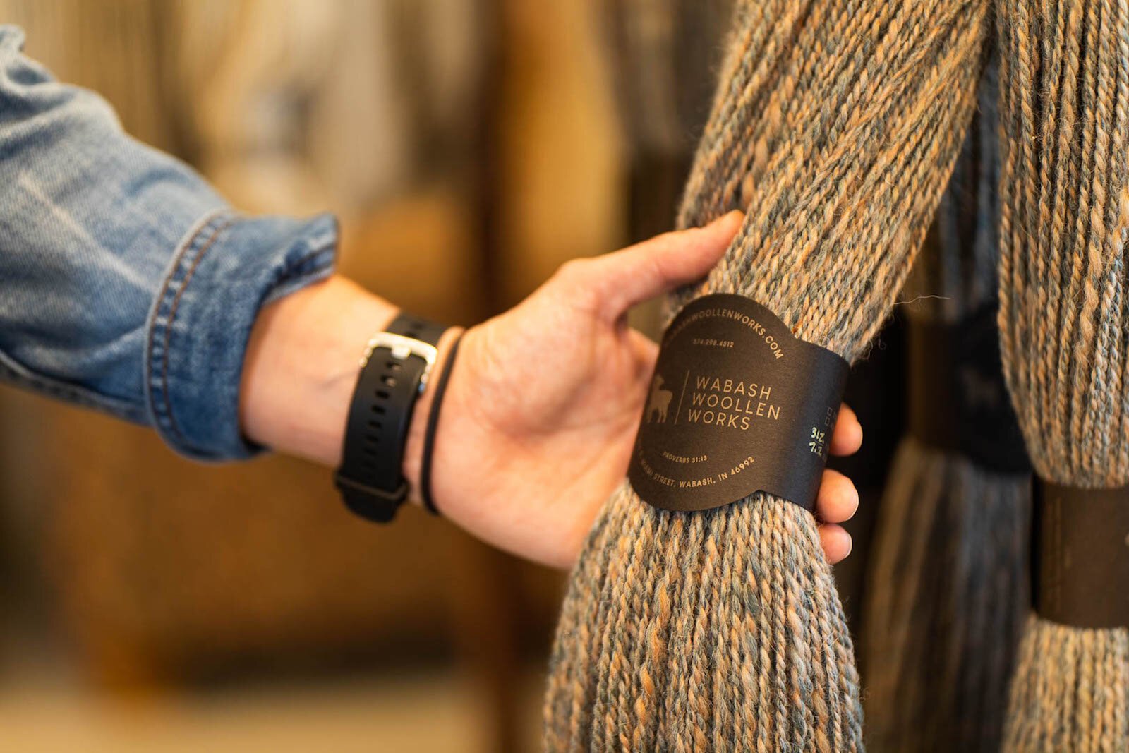 Wabash Woolen Works is the only manufacturing mill in Indiana producing luxury yarn, roving, and felted pieces.