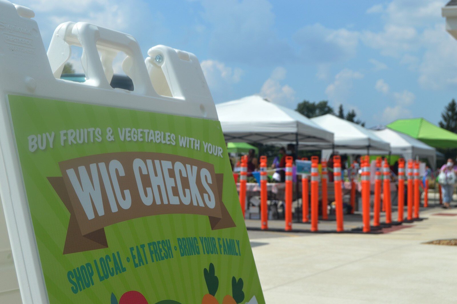 A WIC Check sign at the HEAL Farmer's Market.